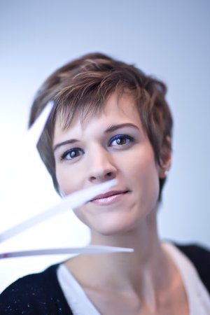 parfumeur Anne-Lise hébérard, évaluateur, conseil en parfum, expert, parfumerie Anne%20Lise%20Heberard%20Fragrance%20Resources%20By%20Arno%20Roca%20